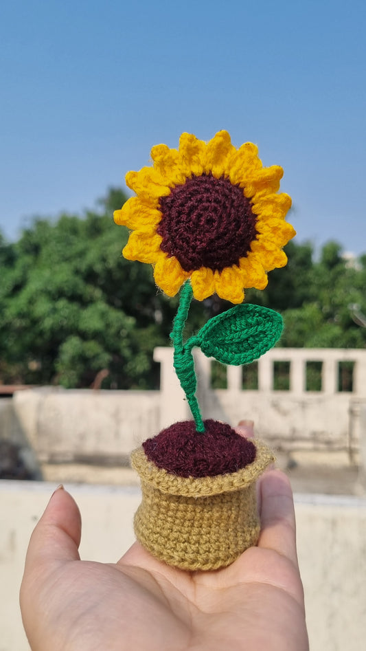 Sunflower Pot